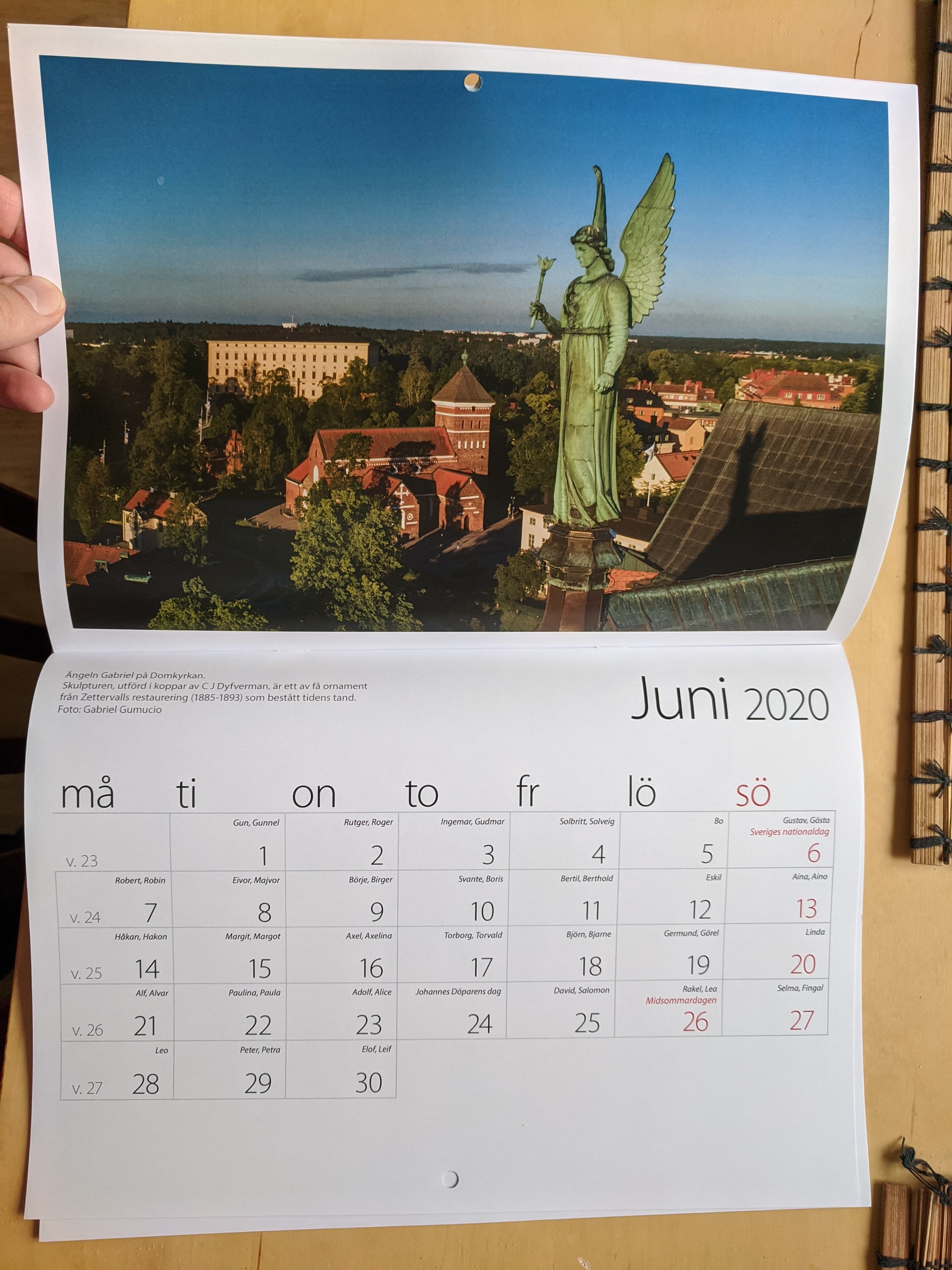 ... then came the wall calendar ...